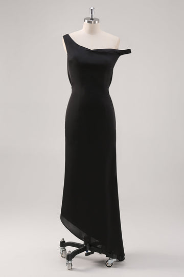 Robe formelle asymétrique noire à épaules dénudées
